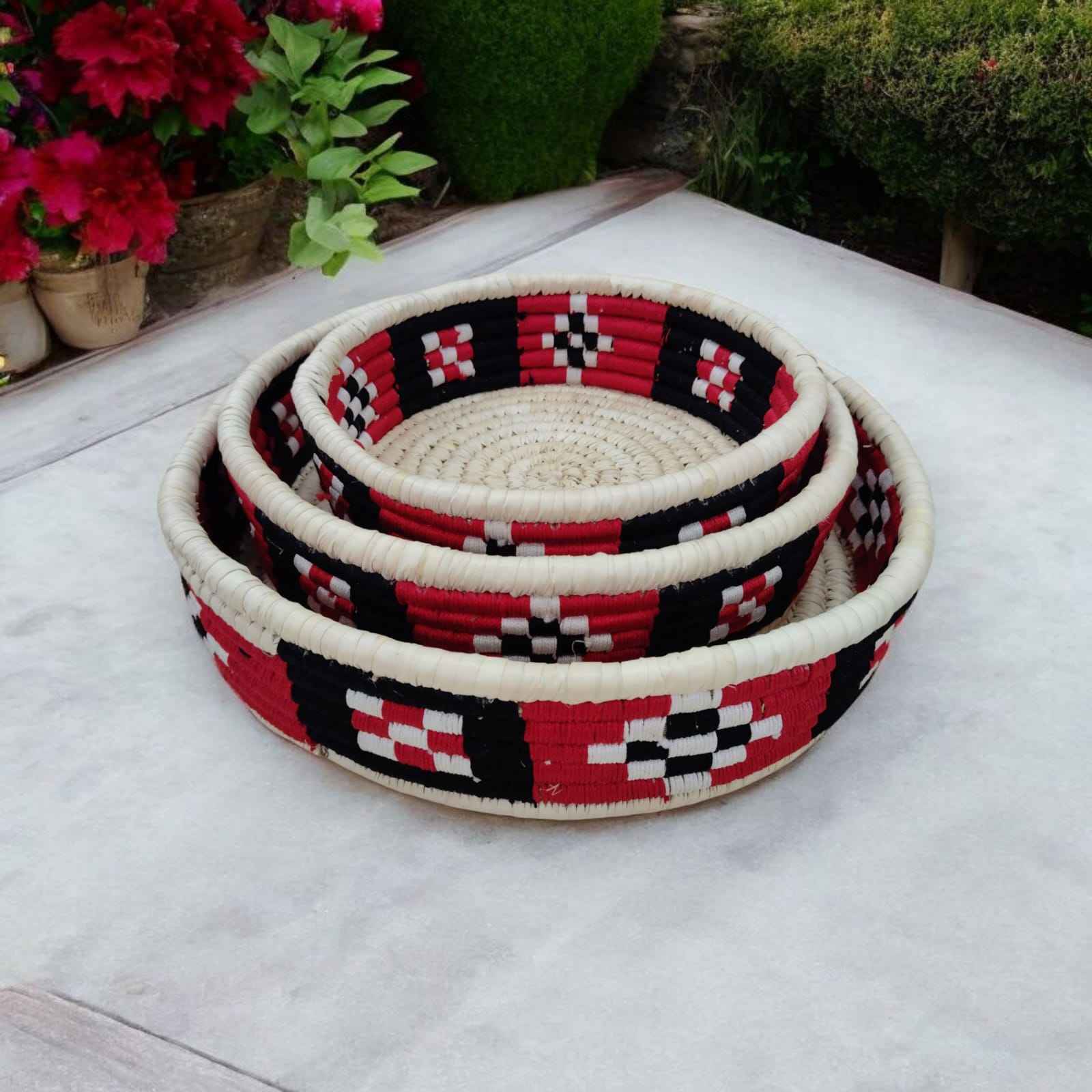 Handmade Tray - Sabai Grass Tray Set of 3 | Sambalpuri Pathuri Design ...