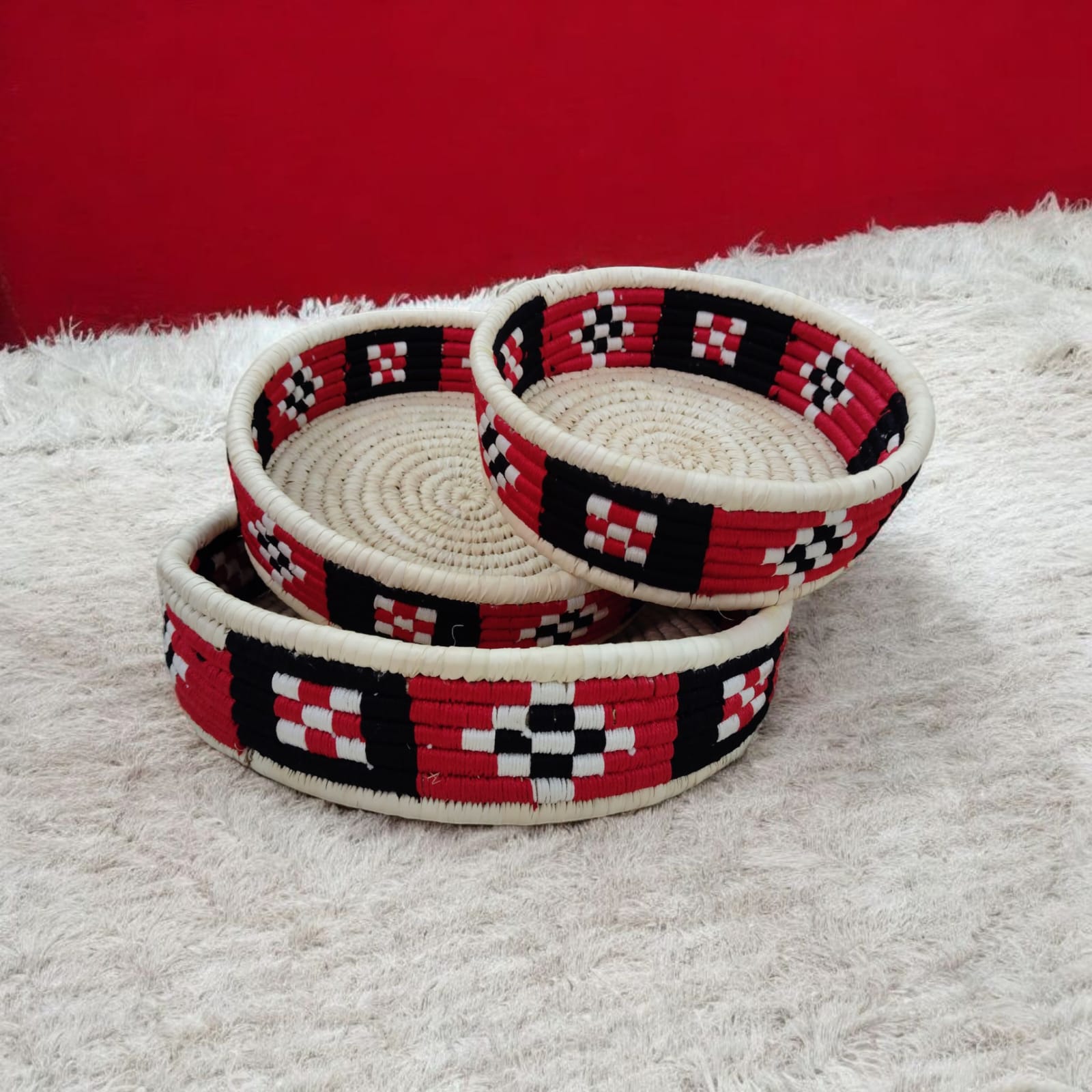 Handwoven Sambalpuri Pathuri Tray Set (Set of 3)